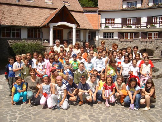 Vidám és boldog család vagyunk.