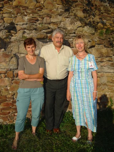 És akikkel mindezt végigjátszottuk, a Napsugár-csapat: Emese néni, Kati néni és Gyuri bácsi.