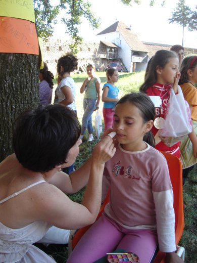 A szépek a tancikezektől még szebbek,